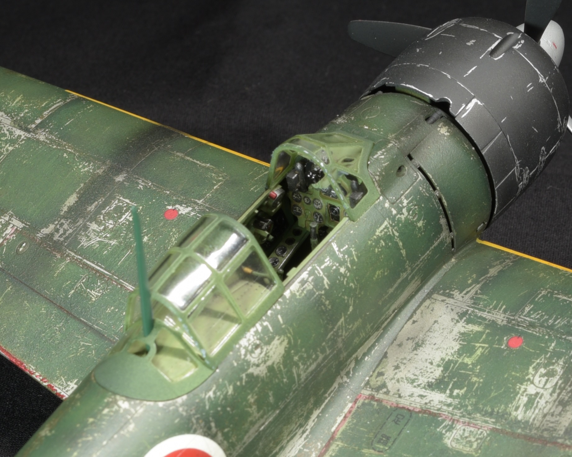 タミヤ1/48 零戦二二型 コックピット内部